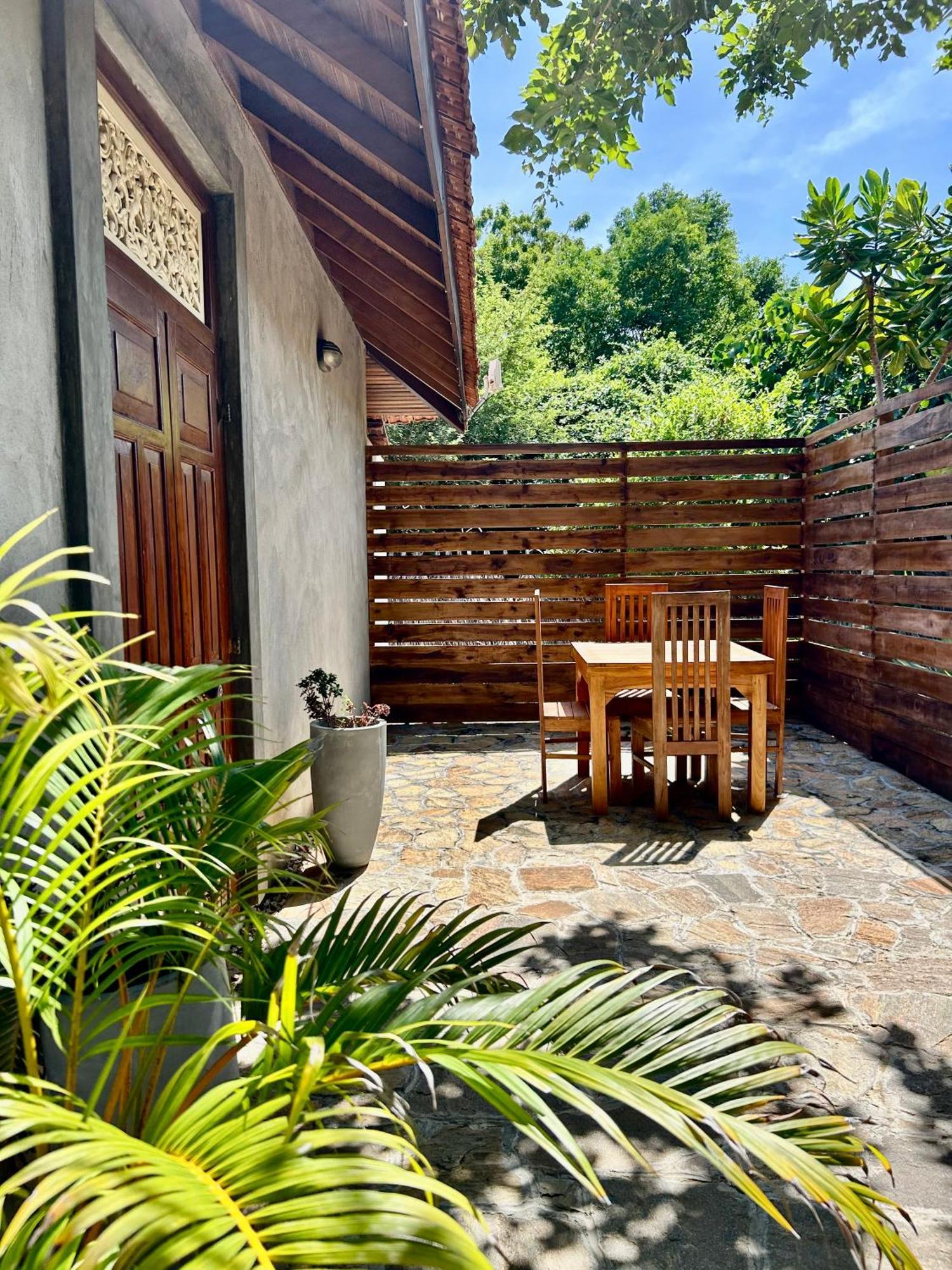 Arasi Resort Kalpitiya Exterior photo